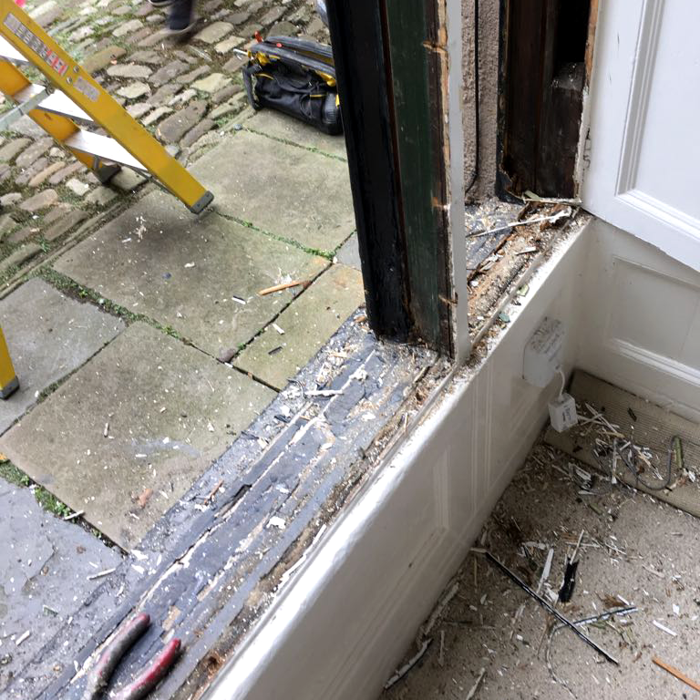 Venetian Window repair - before